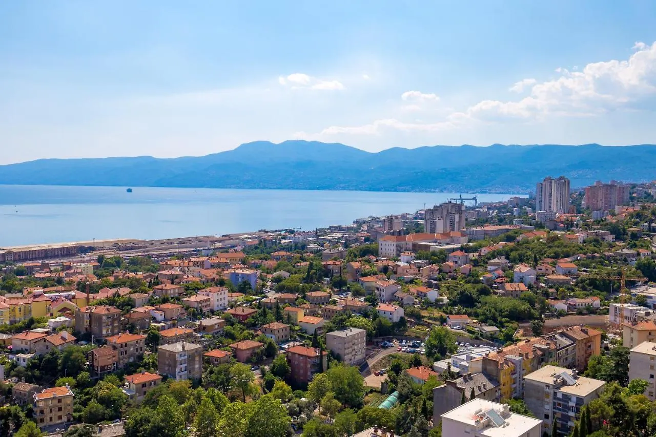 Heaven View Apartment Rijeka 0*,  Croatia